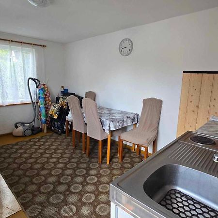 Apartamento Akacja Pokoje Z Lazienkami Ustka Exterior foto
